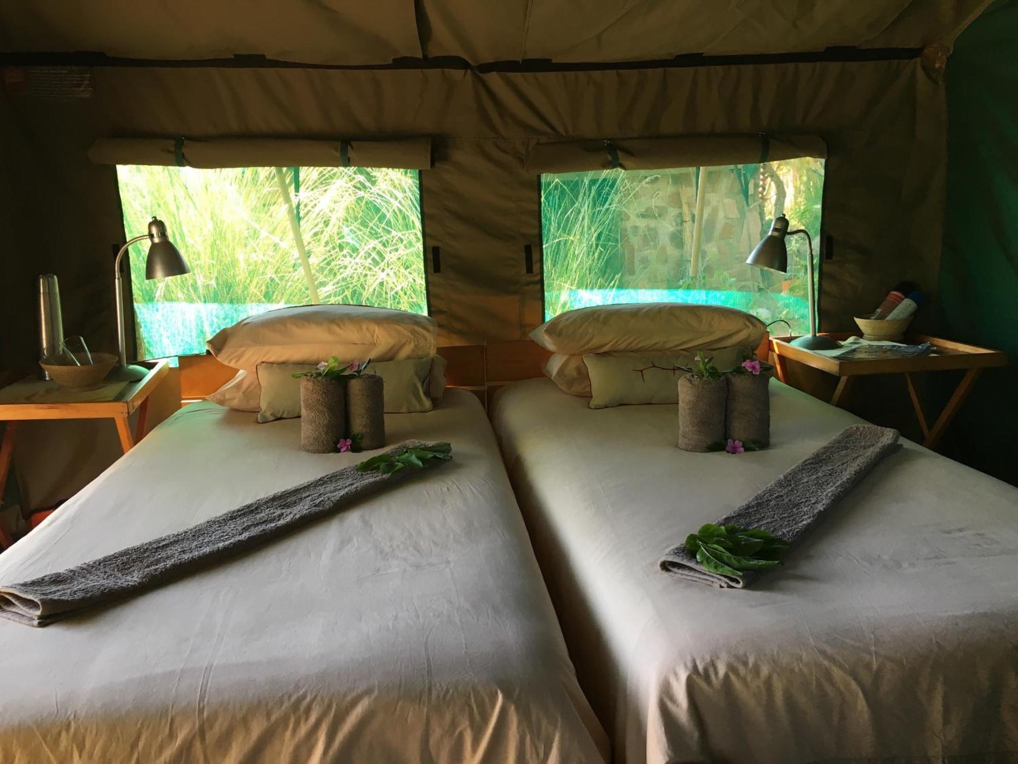 Вилла Epupa Camp Экстерьер фото